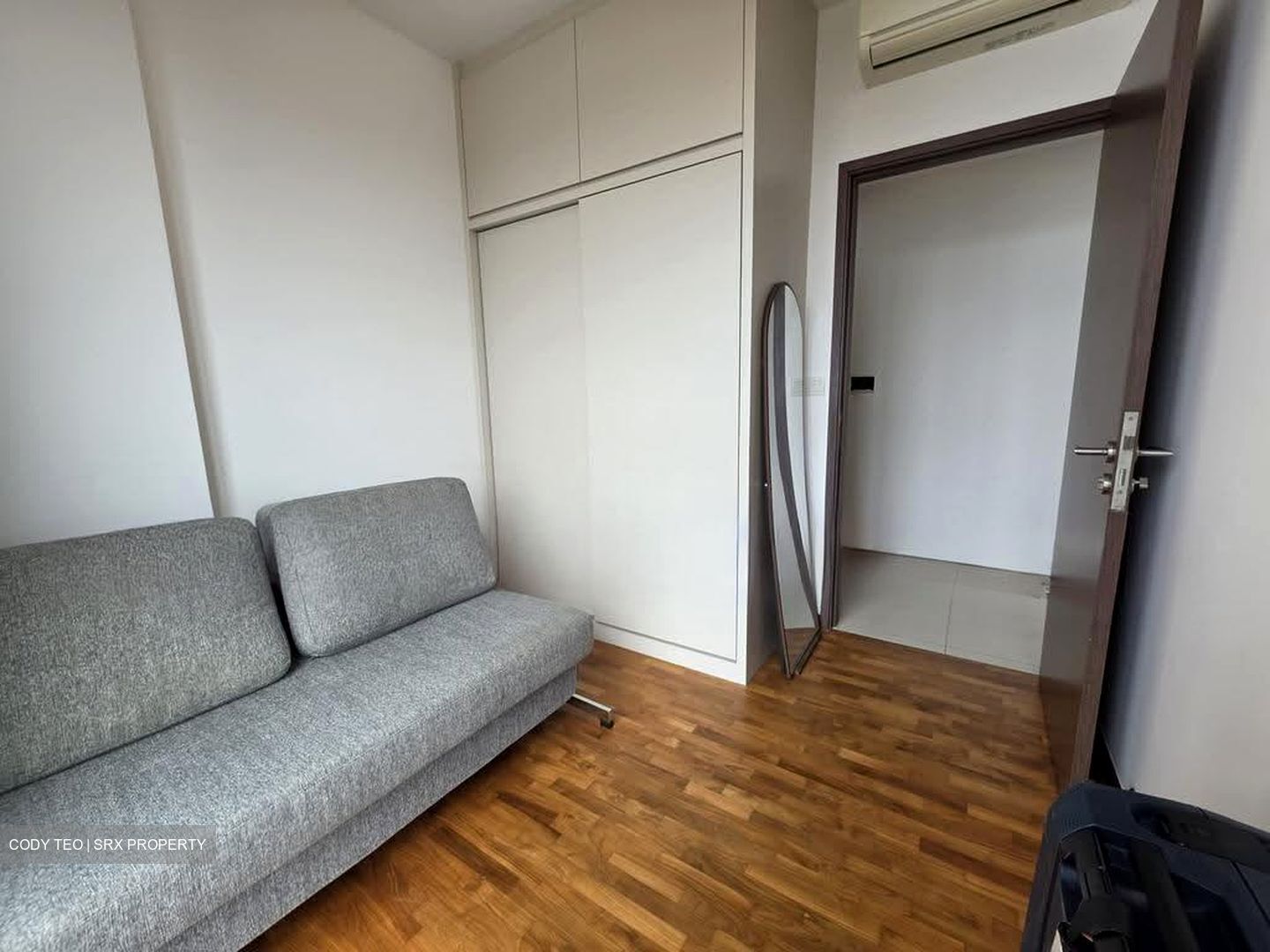 1 Canberra (D27), Condominium #618334631